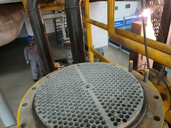 3.喷砂打掉表面氧化层.jpg/