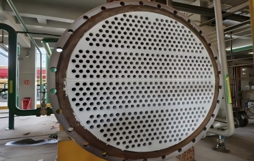 解决换热器管板防腐问题，索雷有一